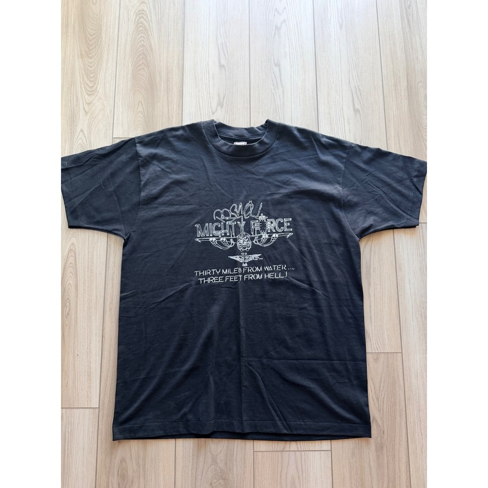 1993 Vintage Fruit of the Loom T-Shirt Mens XL Black 92nd Bomb Wing Roswell